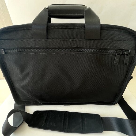 Tumi Briefcase Laptop Shoulder Bag Black Ballistic Nylon Carry On Shoulder Strap - Picture 4 of 16